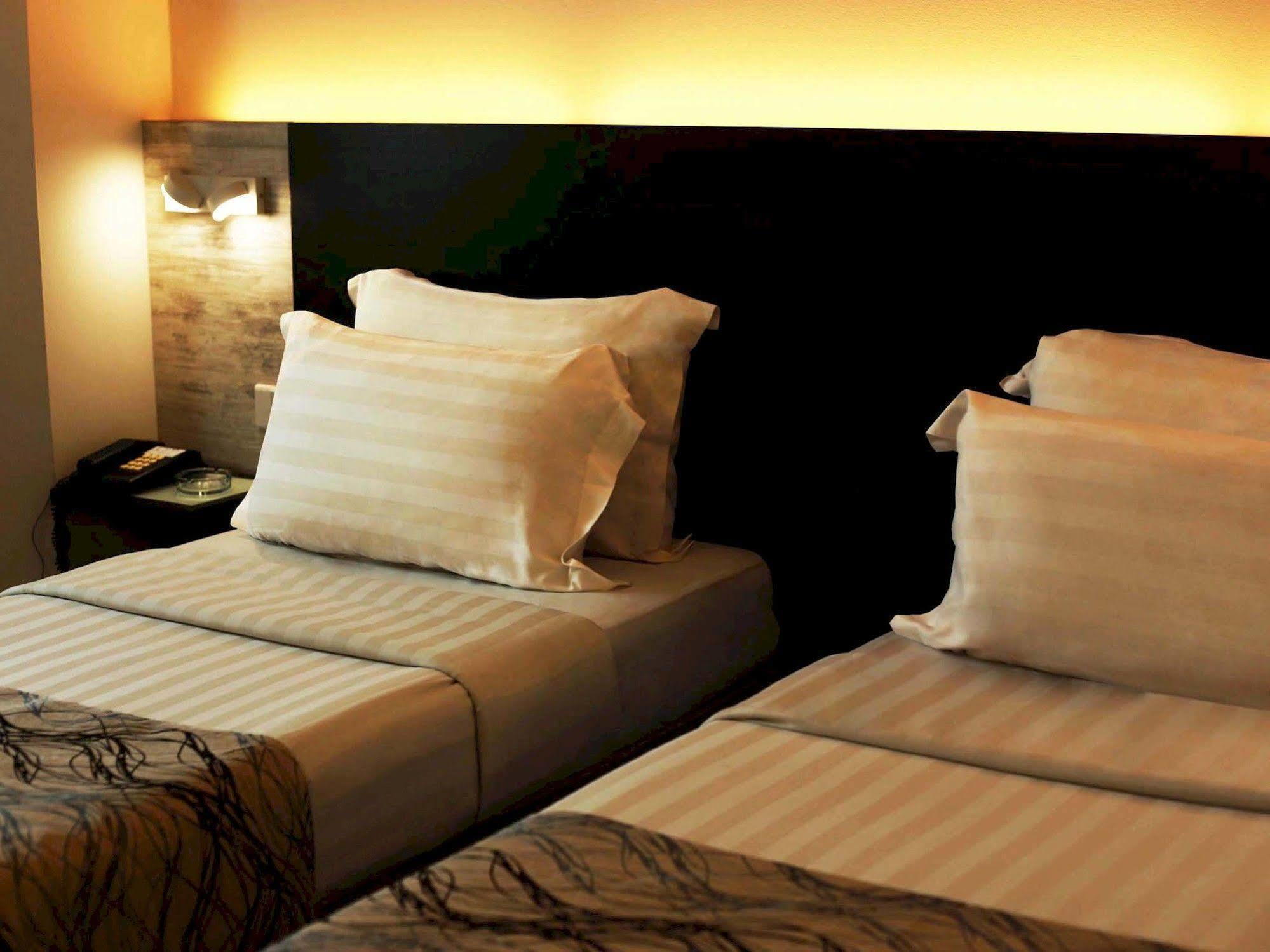 Regalodge Hotel & Spa Ipoh Exteriör bild